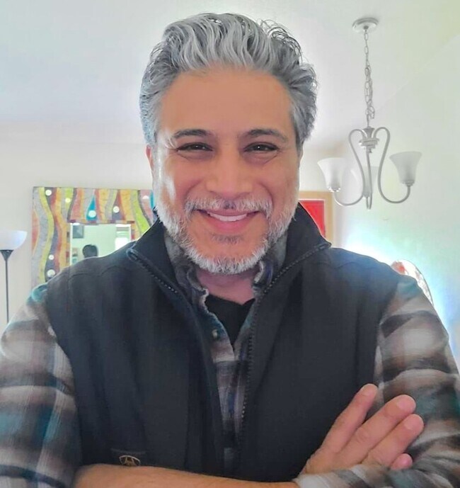 Michael Garza