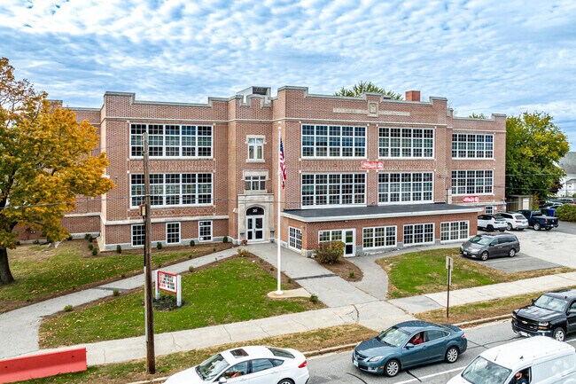 Bakersville Elementary School serves students in grades K-4.