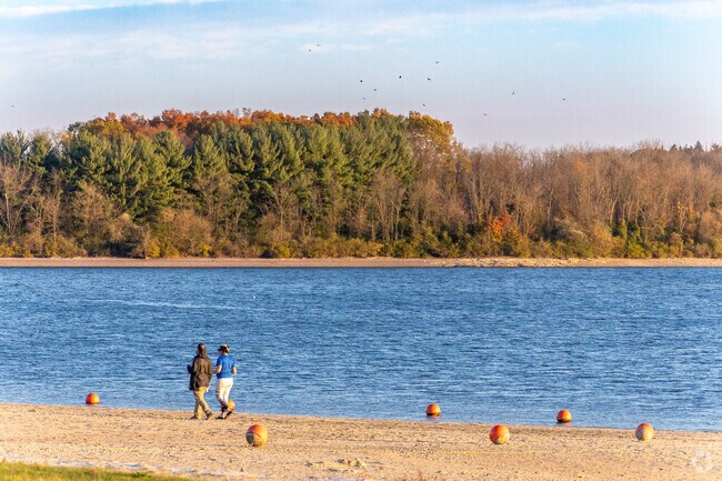 Stroll along the beaches at Blue Marsh Lake Park.
