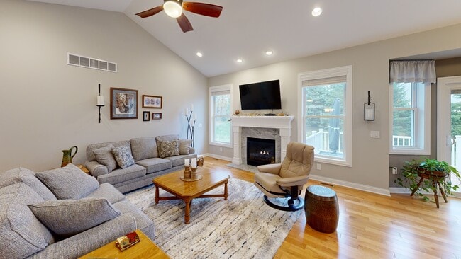 68 Fox Hollow Dr, Metamora, MI 48455 - photo 3