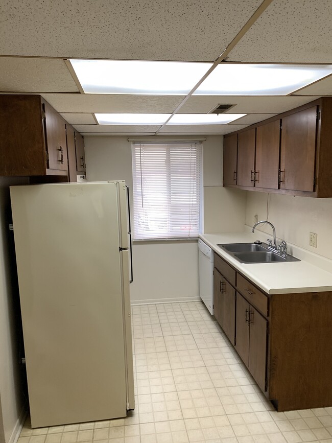 Kitchen with eat in Dining area