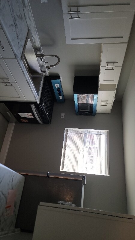 1132 Hanley St, Gary, IN 46406 - photo 5