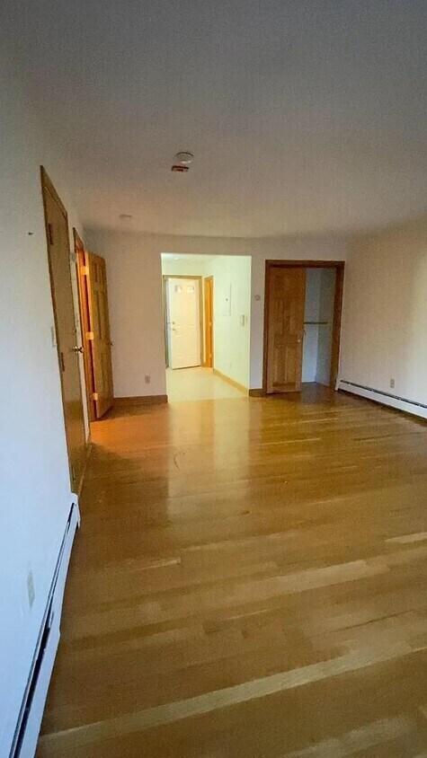 268 Grove St unit 2, Auburndale, MA 02466 - photo 4