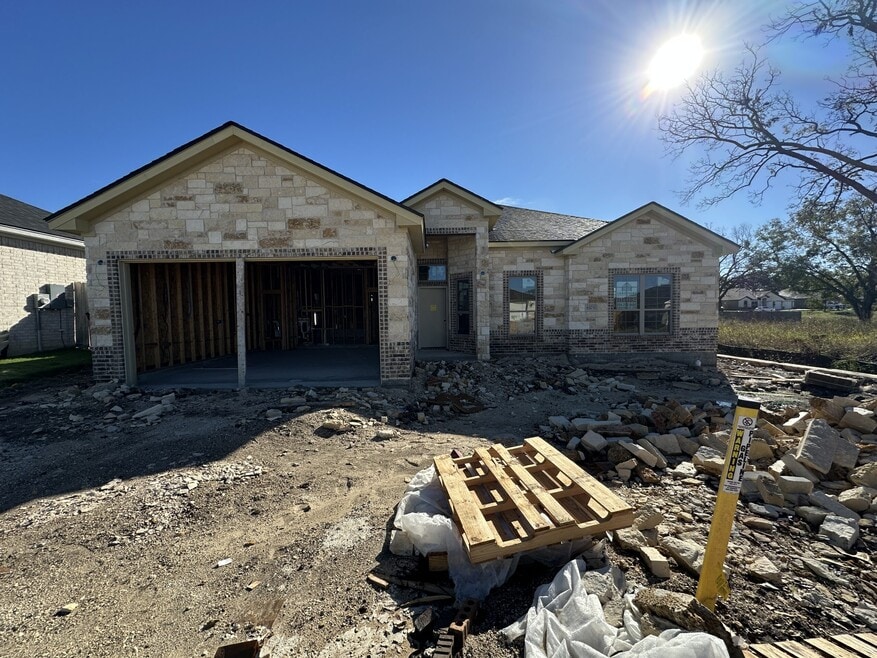 6103 Salerno St, Temple, TX 76502 - photo 1