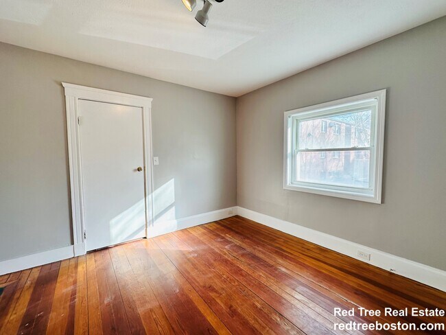 6 Mortimer Place unit 1, Somerville, MA 02145 - photo 7