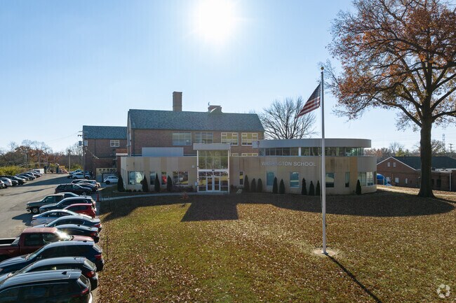 Washington School is a combined elementary and middle school, serving kids in the Normandy School Collaborative.