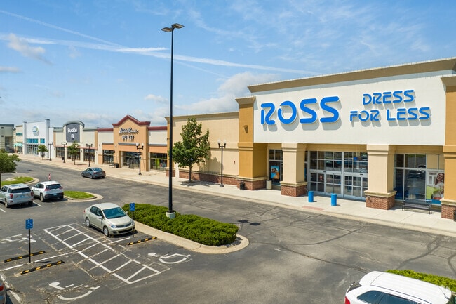 New Market Square is a short drive away from Tyler's Landing.