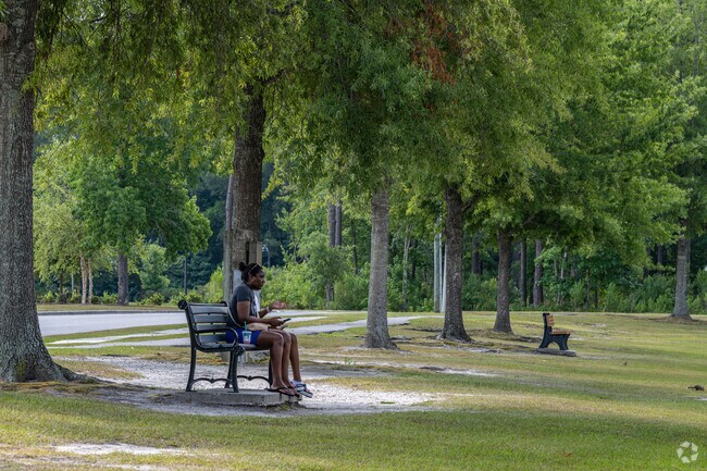 Jacksonville Commons offers walking paths, sports courts, and more for folks from Half Moon.