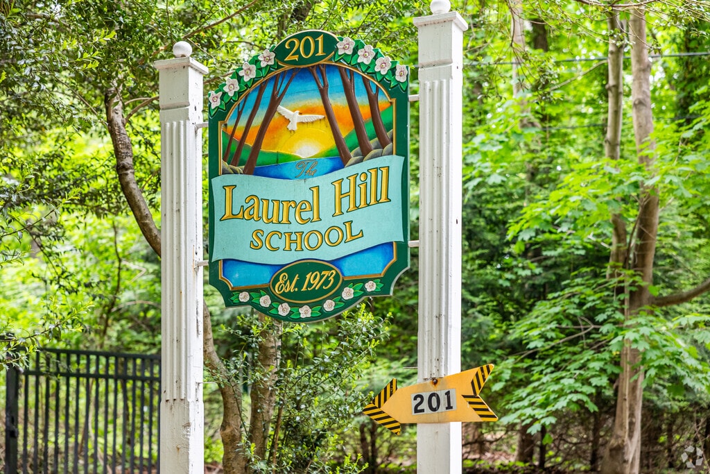 Welcome to Laurel Hill School in East Setauket, NY.