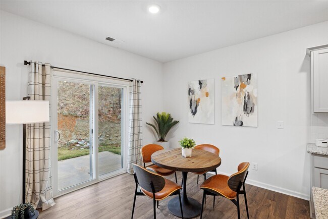 6004 Sycamore Stream Rd unit 36207775, Dandridge, TN 37725 - photo 6