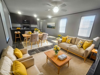 3510 N 9th St, Carter Lake, IA 51510