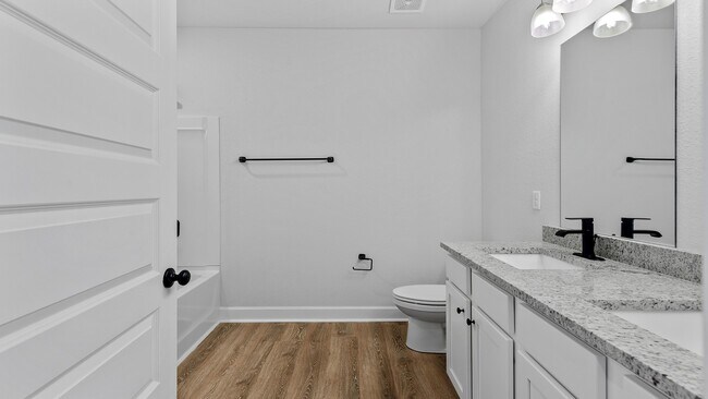 430 Golden Loop unit 36208745, Crawfordville, FL 32327 - photo 4