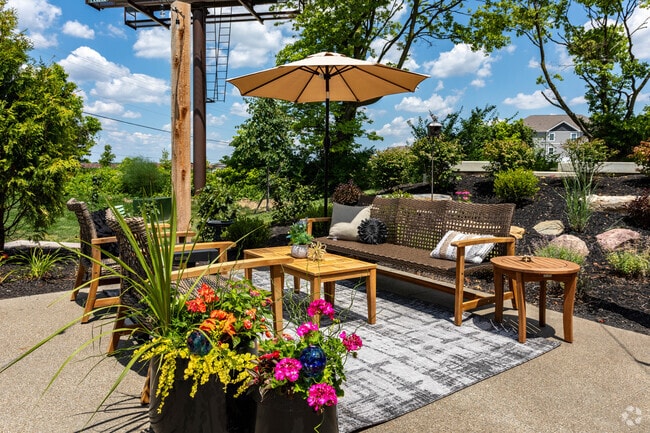 Community Grilling Area and Patio