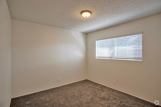 Windsong Villas, Escondido, CA 92026 - photo 5