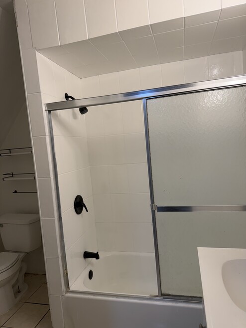 575 Market St unit 3, Paterson, NJ 07513 - photo 1