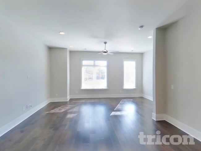 1263 Hillwood Private Cove, Nashville, TN 37209 - photo 2