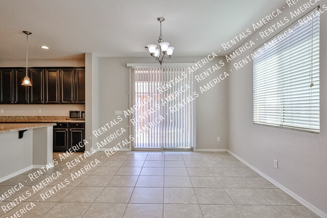15573 W Laurel Ln, Surprise, AZ 85379 - photo 5