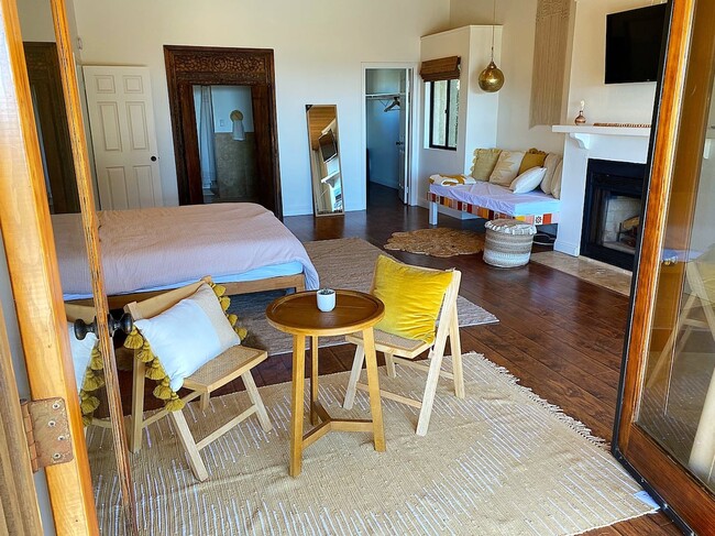 837 4th St unit Studio, Encinitas, CA 92024 - photo 6