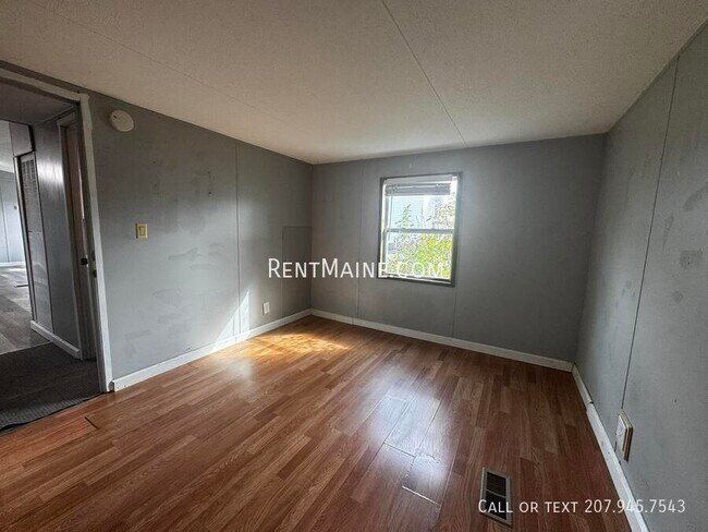 2 Cloverleaf St, Winthrop, ME 04364 - photo 6