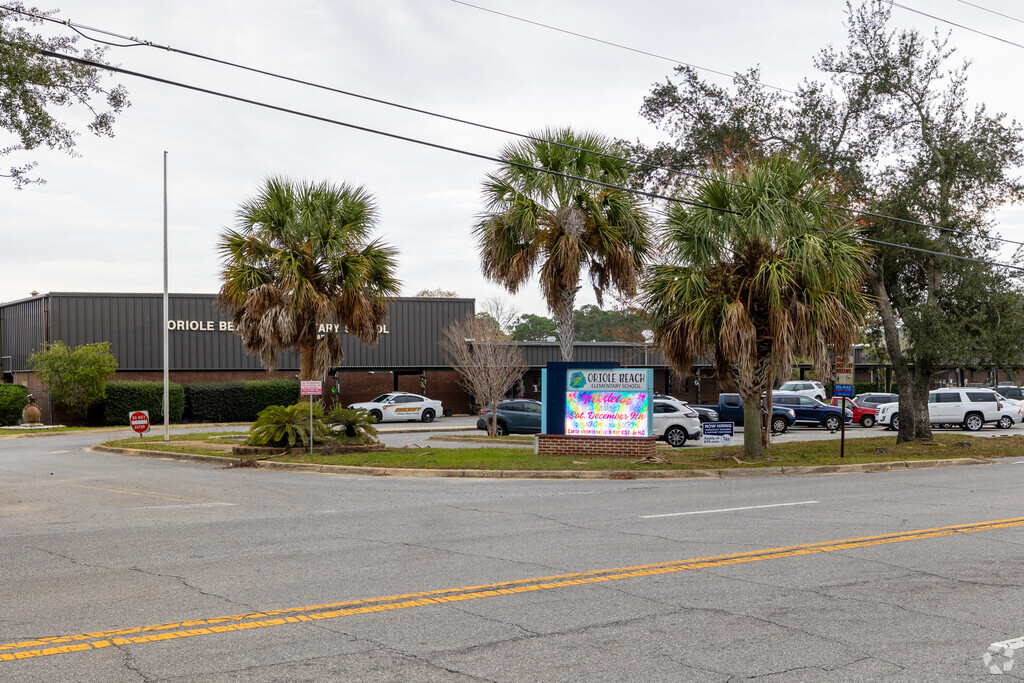 Oriole Beach Elementary cultivates visionary thinkers and creators.