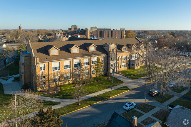 Bardwell Elementary is part of the East Aurora School District No. 131.