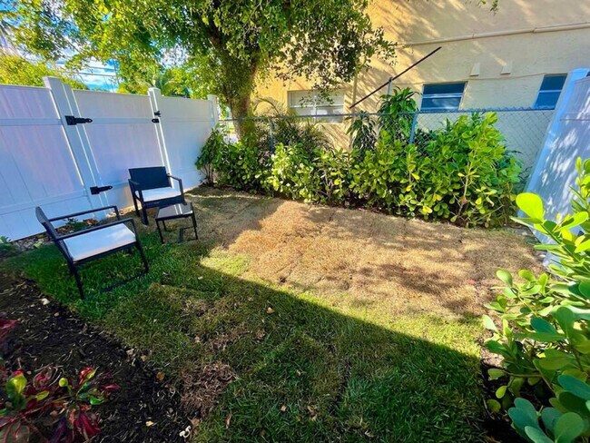 820 NE 14th Ave unit ID1369646P, Fort Lauderdale, FL 33304 - photo 5