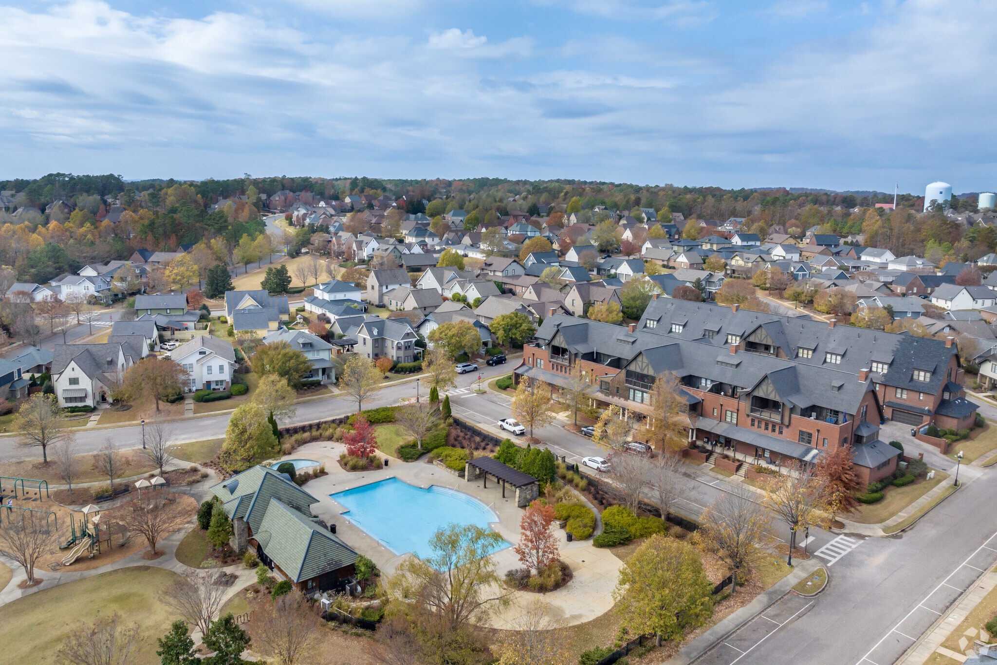 The Ross Bridge Community has plenty to offer pools, parks, golf, a local Resort, and much more.