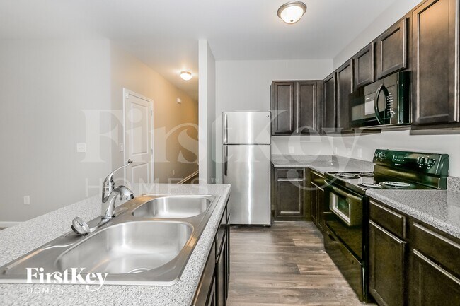 27 Trotter Ct, Newnan, GA 30263 - photo 6