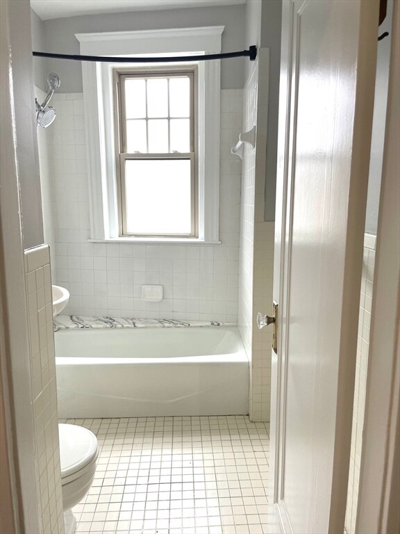 90 Bynner St unit 1, Jamaica Plain, MA 02130 - photo 4