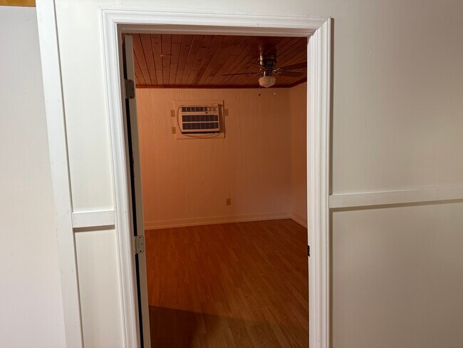 4116 Charles G Dr unit Apartment, Raleigh, NC 27606 - photo 6