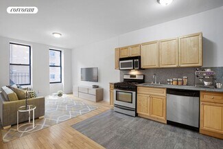 152 Columbus Ave, New York, NY 10023