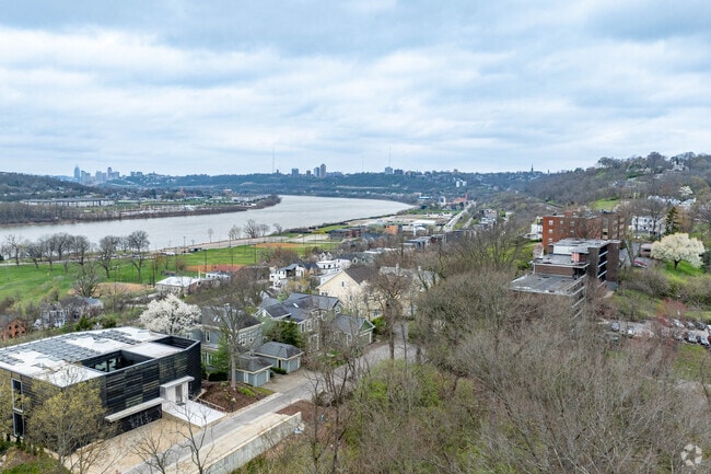 Columbia-Tusculum has close proximity to downtown Cincinnati located by Ohio River.