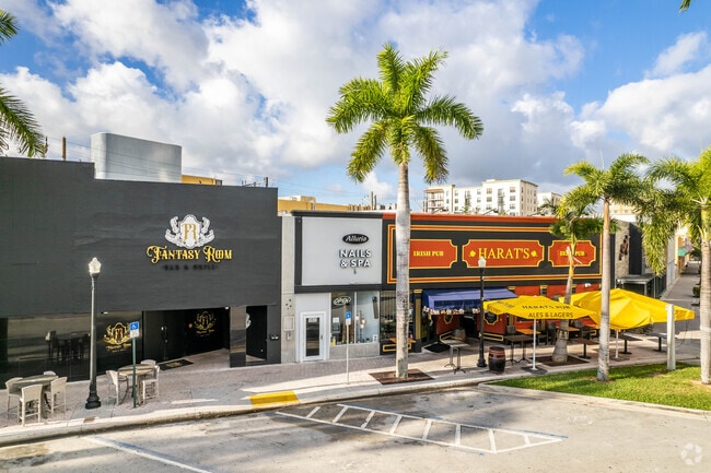 Along with its wide variety of restaurants, Downtown Hollywood has every retail store you need.