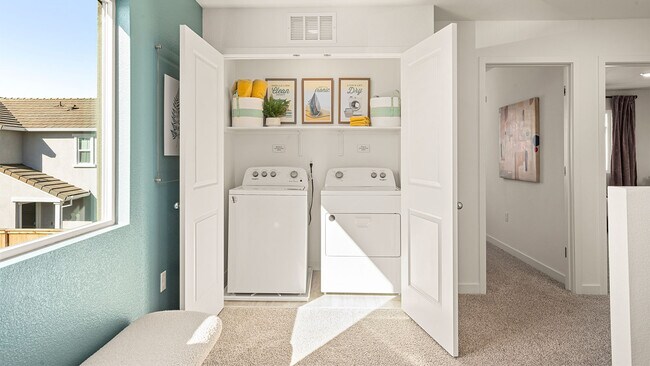 837 Congaree Ln, Redding, CA 96001 - photo 4