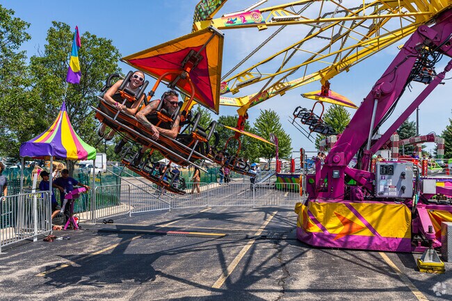 There are so many rides at RomeoFest in East Romeoville.
