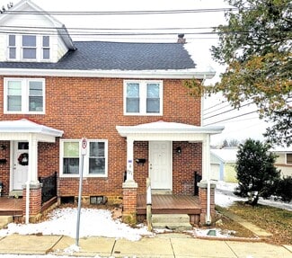 221 Arch St, Ephrata, PA 17522