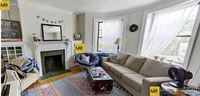 54 Babcock St unit 2, Brookline, MA 02446 - photo 2