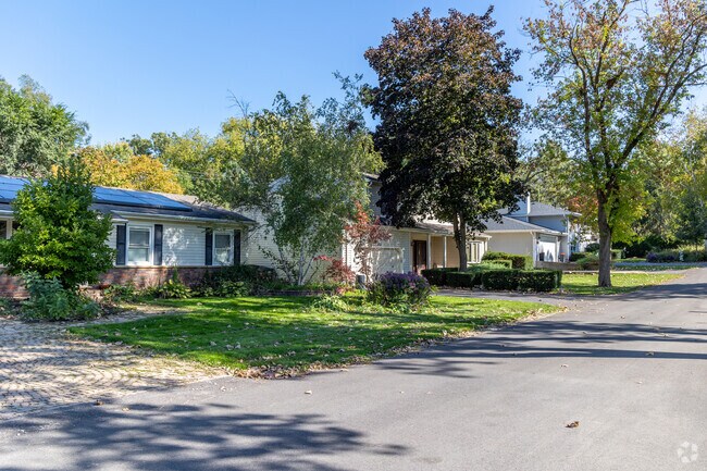 A beautiful row of homes displaying popular home styles in West Shore Park.