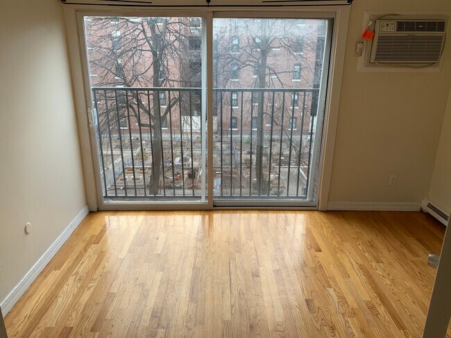 50 Symphony Rd unit 28, Boston, MA 02115 - photo 5