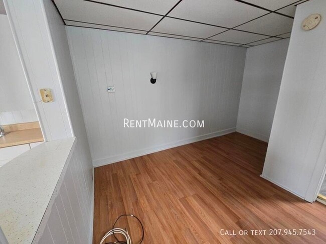 23-25 4th St unit 1, Bangor, ME 04401 - photo 4