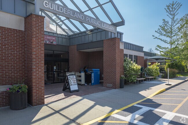 Guilderland Public Library is an active library.