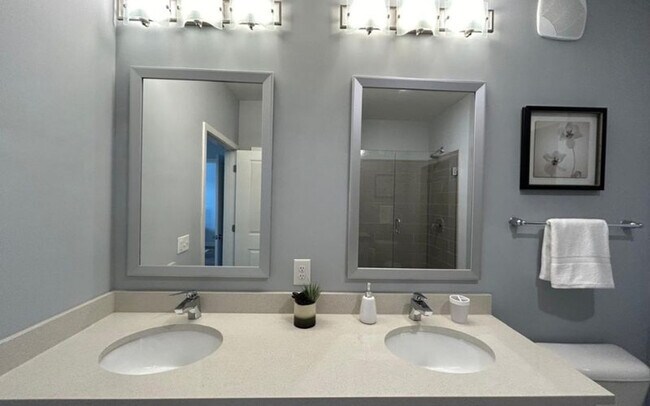 220 Sandy Springs Cir unit ID1359736P, Atlanta, GA 30328 - photo 3