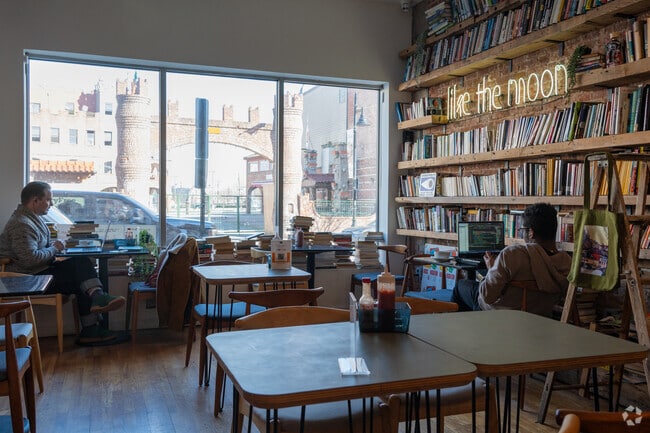 If you're in Newark, you can pop in to Sihana Cafe to enjoy a peaceful setting and a good book.