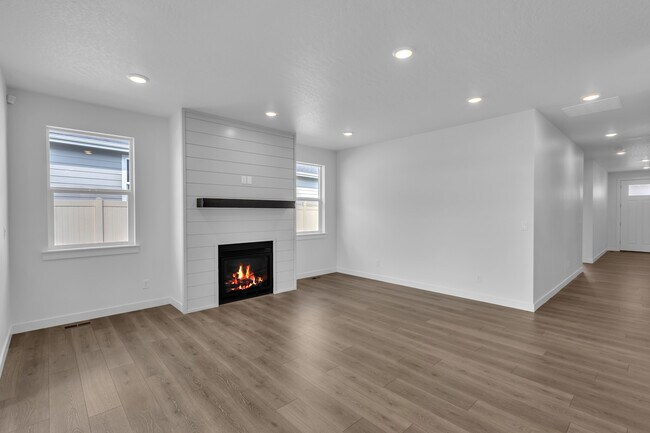 6619 Coeur Terre St unit 36628125, Coeur D'Alene, ID 83815 - photo 4