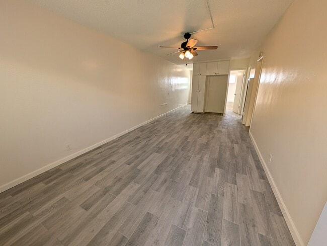 11752 Coldbrook Ave unit C, Downey, CA 90241 - photo 2