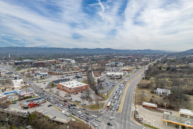 Old Hickory Blvd. has the majority of shops for Otter Creek residents to run errands.