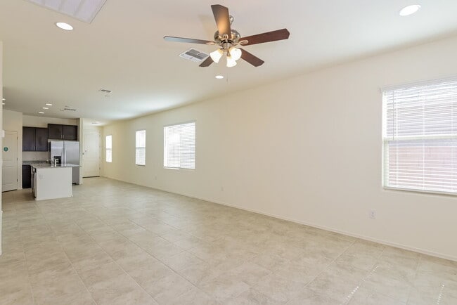11208 S Weismann Dr S, Vail, AZ 85641 - photo 4