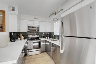 3550 Paradise Rd, Las Vegas, NV 89169