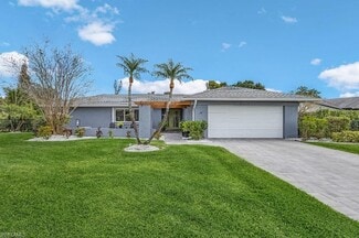 5301 Shalley Cir W, Fort Myers, FL 33919