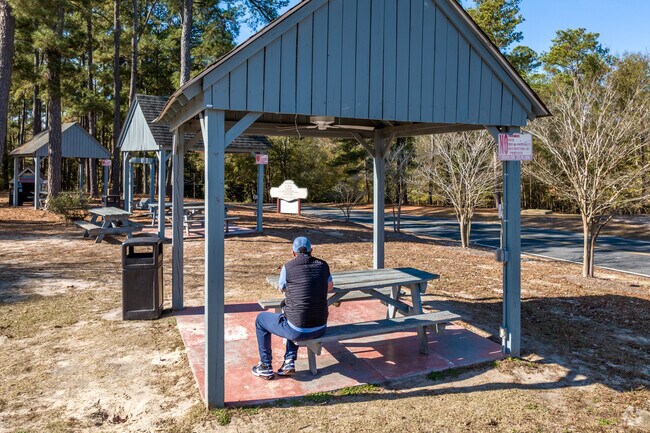 Stevens Park in Kershaw has a variety of covered picnic tables.